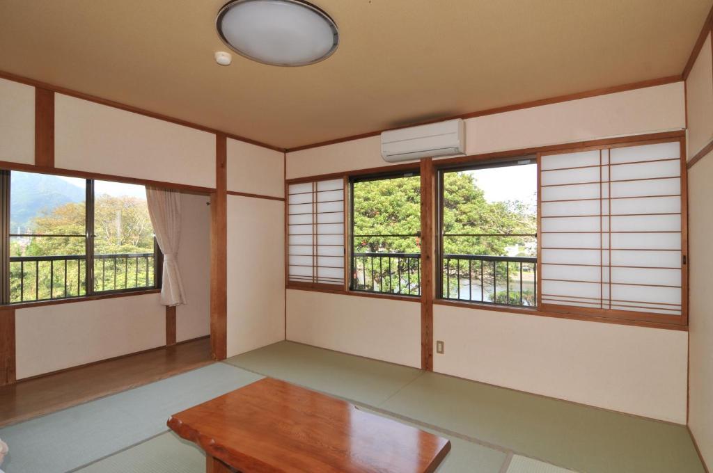 Minshuku Yakusugi-sou Hotel Yakushima  Eksteriør billede